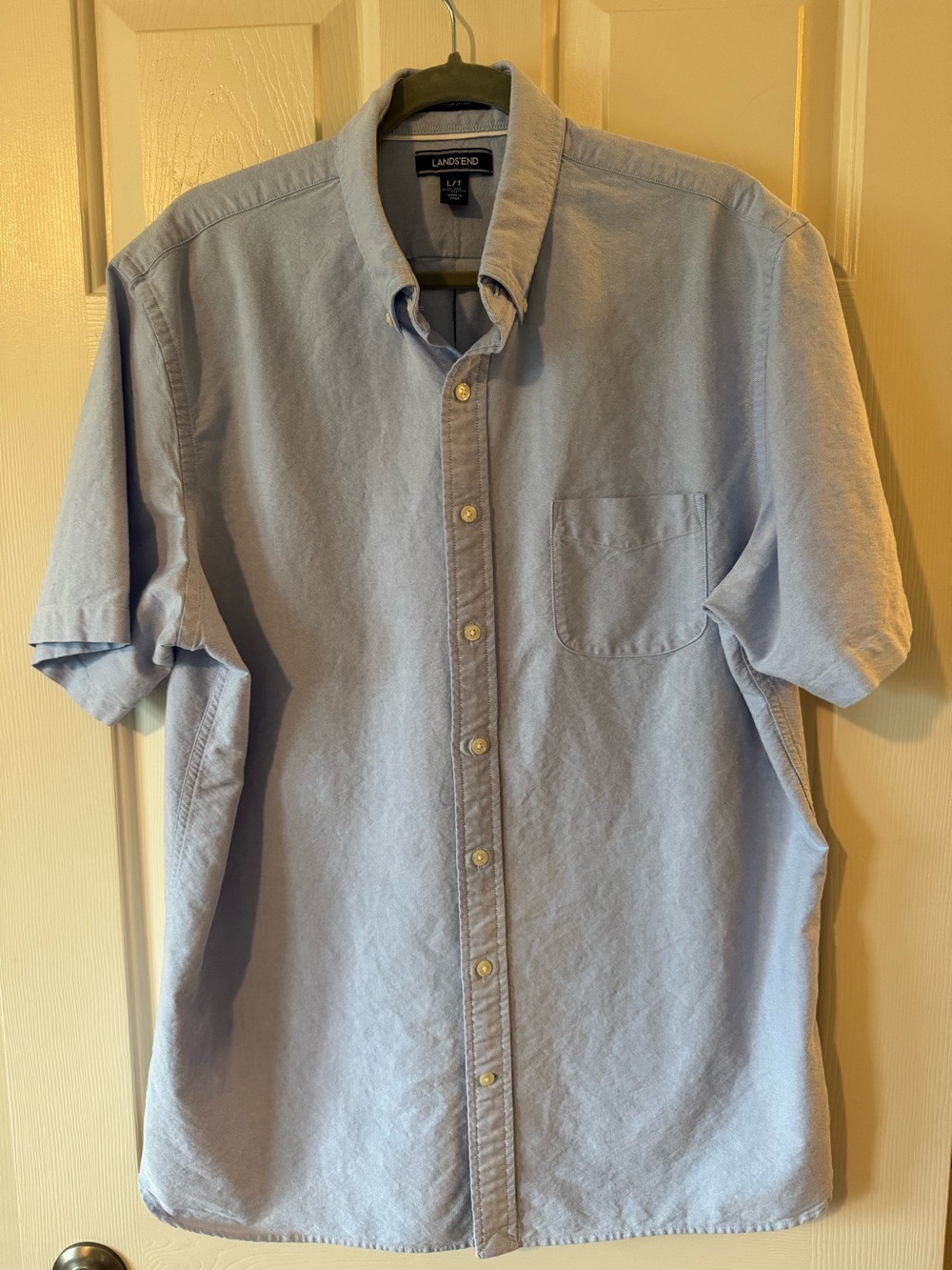 EUC! Lands' End Men's Short Sleeve Light Blue Button-Down Shirt - Large-Tall.